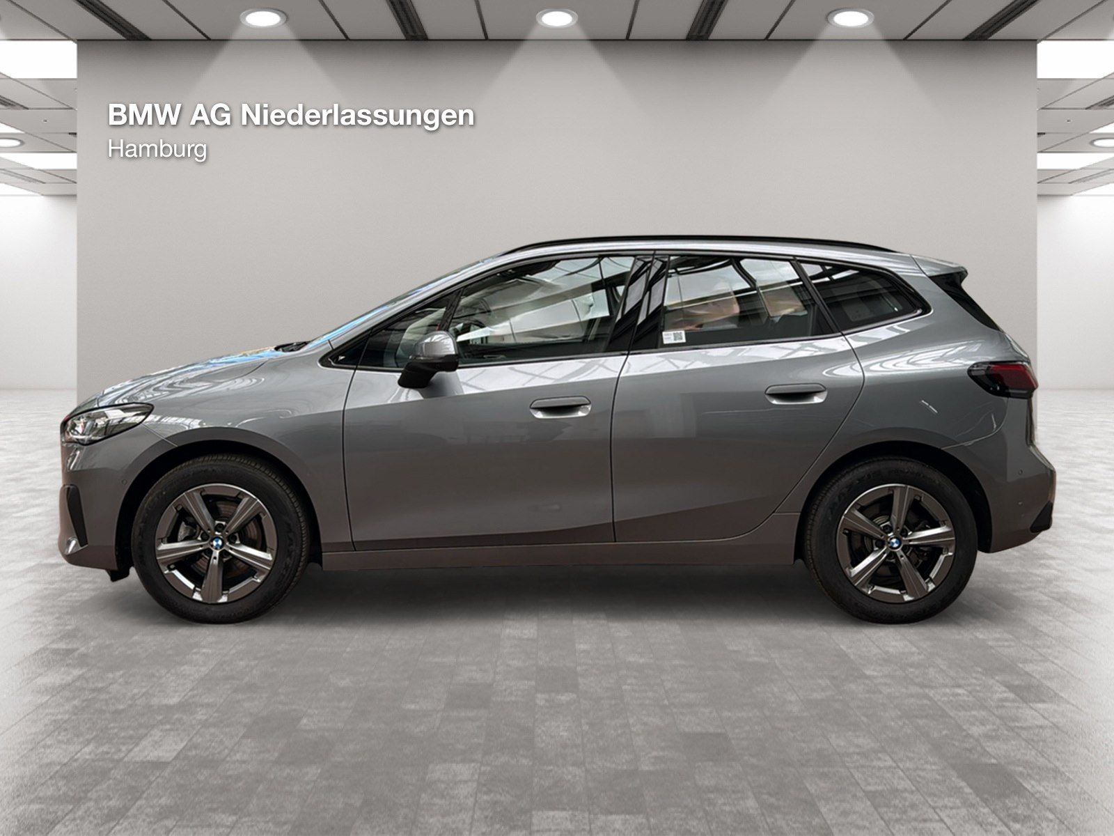BMW 220 Active Tourer - Bild 2