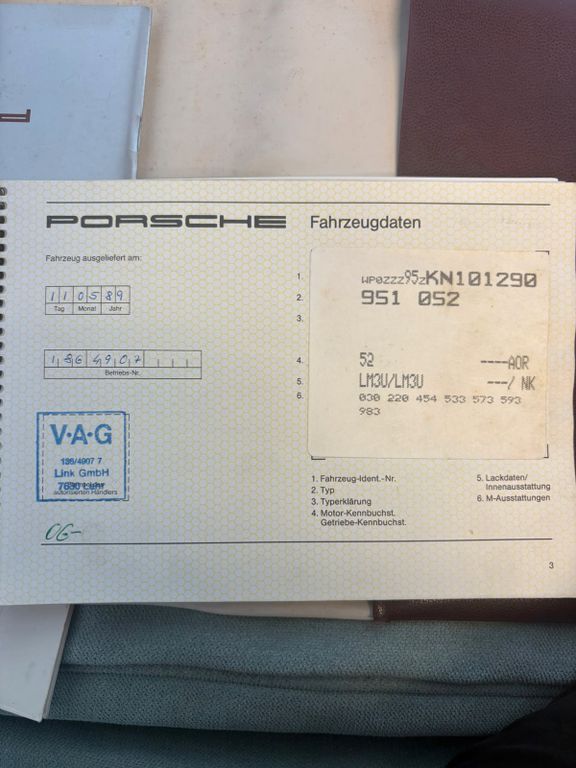 PORSCHE 944 1989