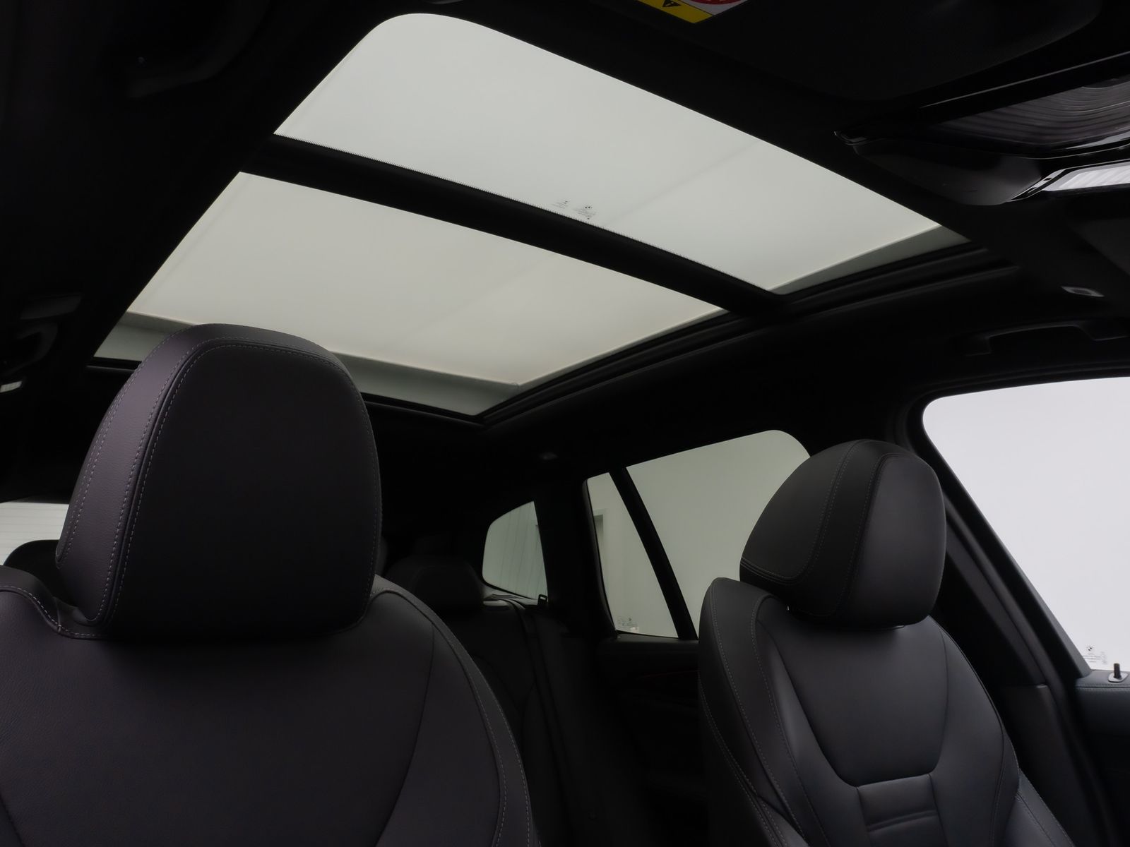 Fahrzeugabbildung BMW X3 M40d Panorama 360°HUD DAB H/K AHK 21Zoll Voll