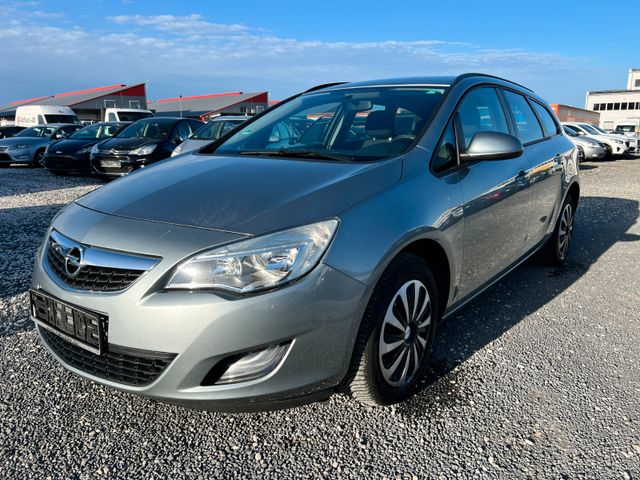 Opel Astra J Sports Tourer Edition / Euro 5