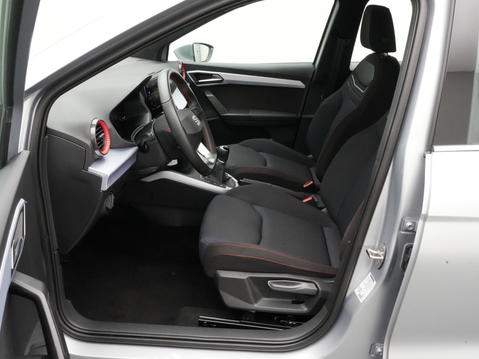 Seat Arona FR CARPLAY NAVI KAM PDC LED SHZ VIRT