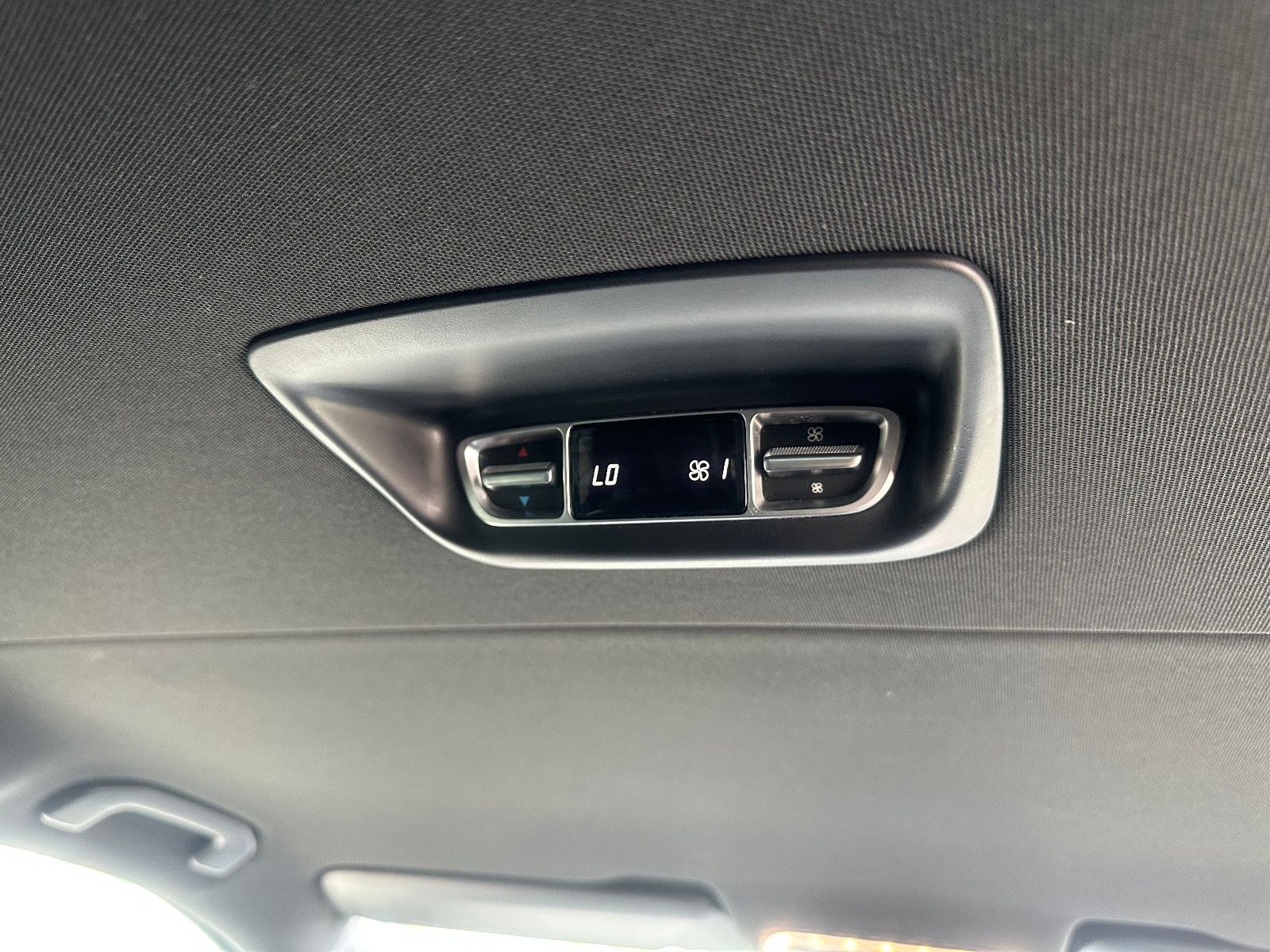 Fahrzeugabbildung Mercedes-Benz V 250d 4MATIC AVANTGARDE*AHK+EXTRA LANG