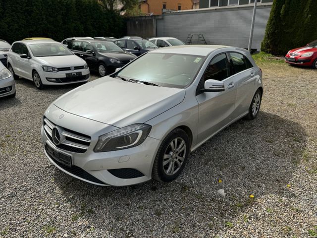 Mercedes-Benz A 200 BlueEfficiency *Navi, Xenon, Kamera, HK*