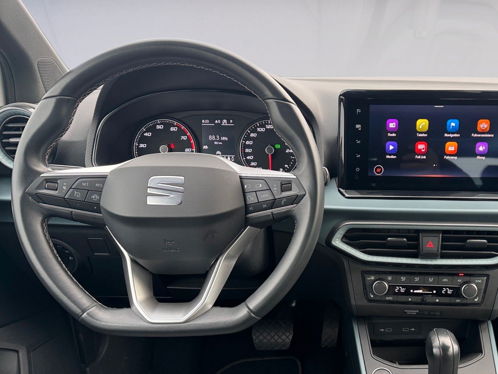 Fahrzeugabbildung SEAT Arona Xperience 1.0 TSI