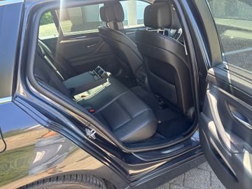 BMW 525 - 12