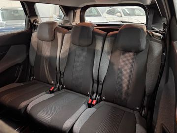 Peugeot 5008 - 9