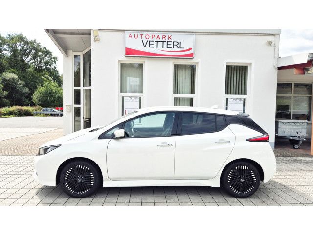 Nissan Leaf N-Connecta 40 kWh LED M+S Bereifung imagem 3