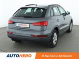 Audi Q3 2.0 TFSI quattro Aut.*NAVI*XENON*PDC*KLIMA* - Audi Q3 mit Benzin-Antrieb: Geländewagen, 2.0