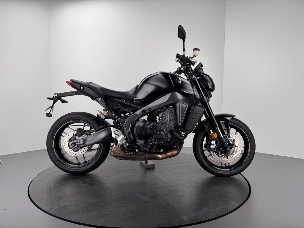 Fahrzeugabbildung Yamaha MT-09 *TOP-ZUSTAND *WENIG KM *1.HAND