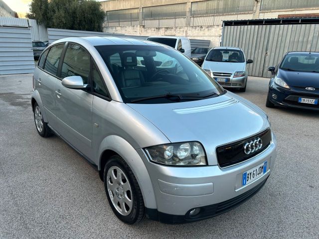 Audi A2 1.4 benzina 75 cavalli 2001