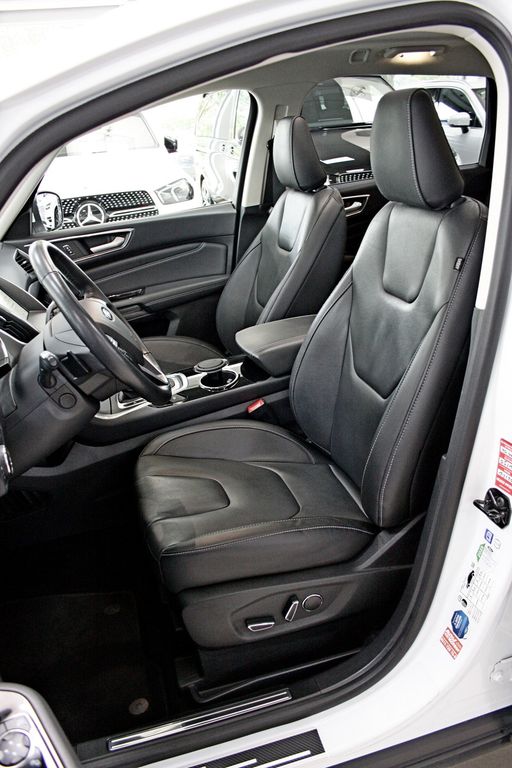 Ford S-Max S-MAX Titanium 7-SITZER PANO MEMORY LEDER NAVI