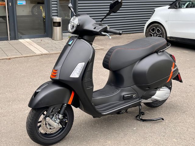 Vespa GTS 300 SuperSort Nero NEU OHNE ZULASSUNG !!