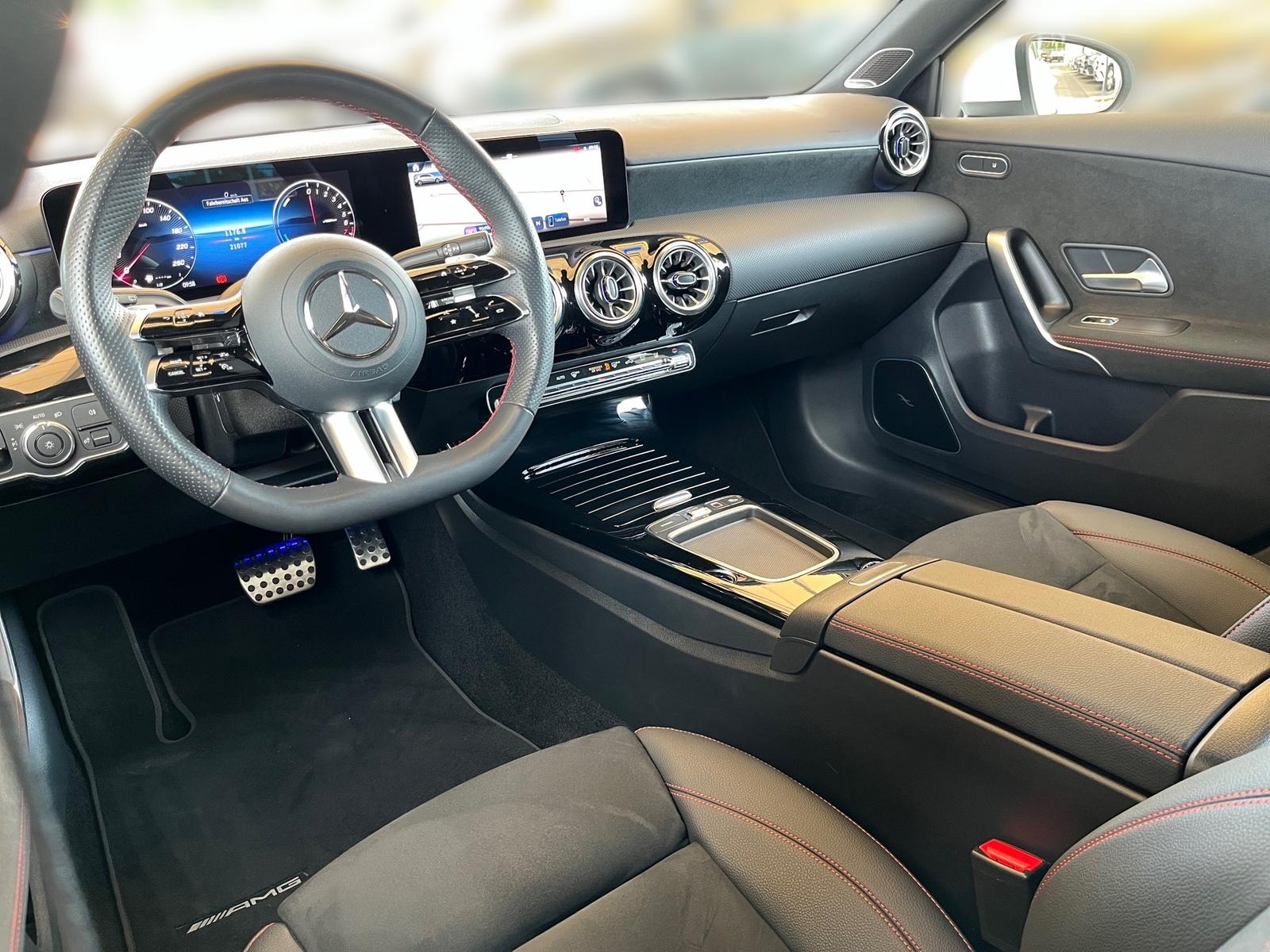 Mercedes-Benz A 250 e AMG Premium+Navi+LED+Kam+SHZ+Burmester+
