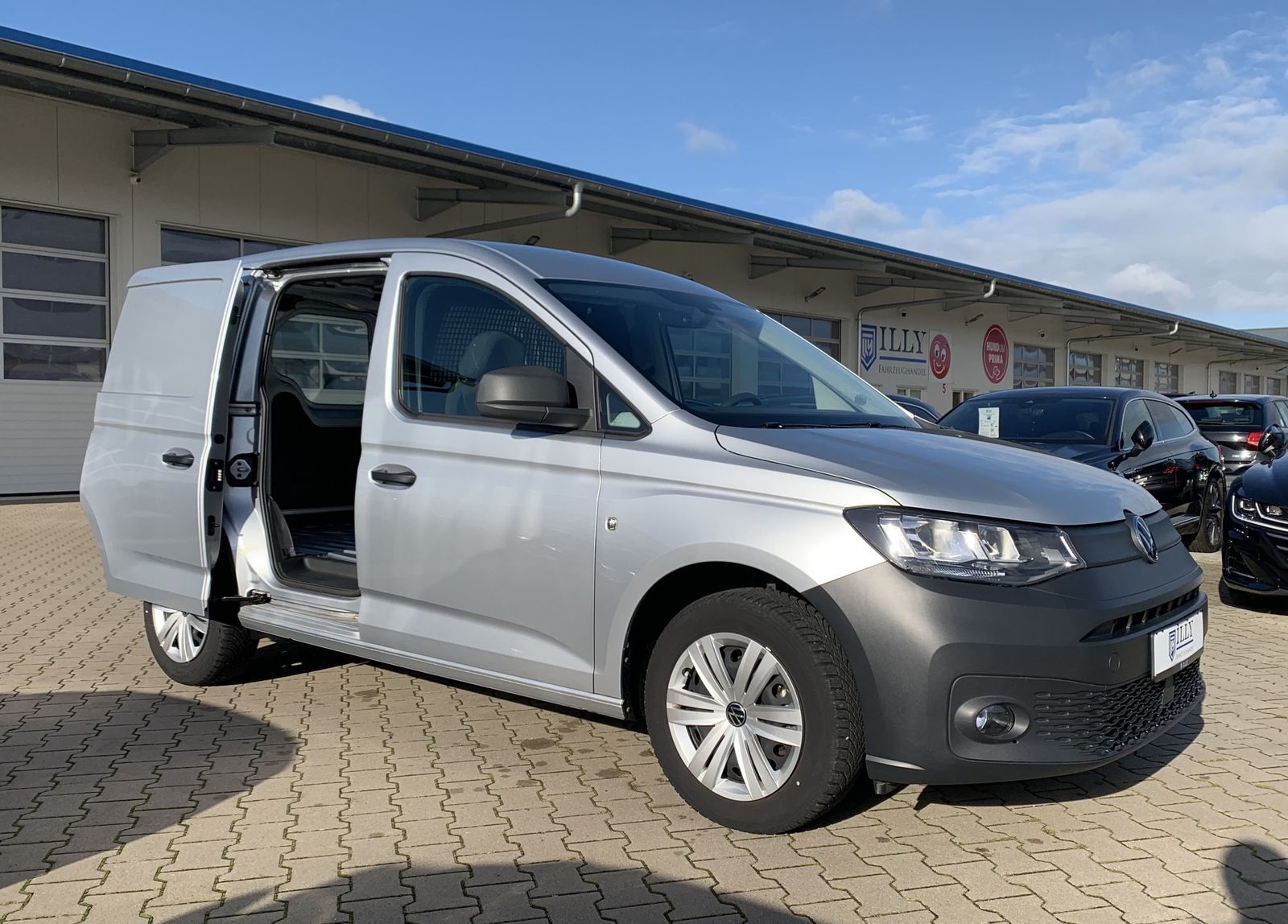 Fahrzeugabbildung Volkswagen Caddy 2.0*Cargo*Klimaautomatik*PDC*DAB+*SHZ*