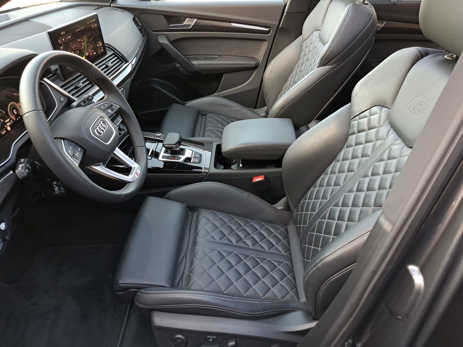 Audi SQ5 - Bild 16