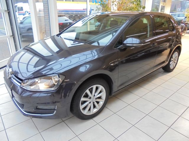 Volkswagen Golf VII 1,2Lounge/Navi/Kamera/BlindSpot/GJR/1Hd