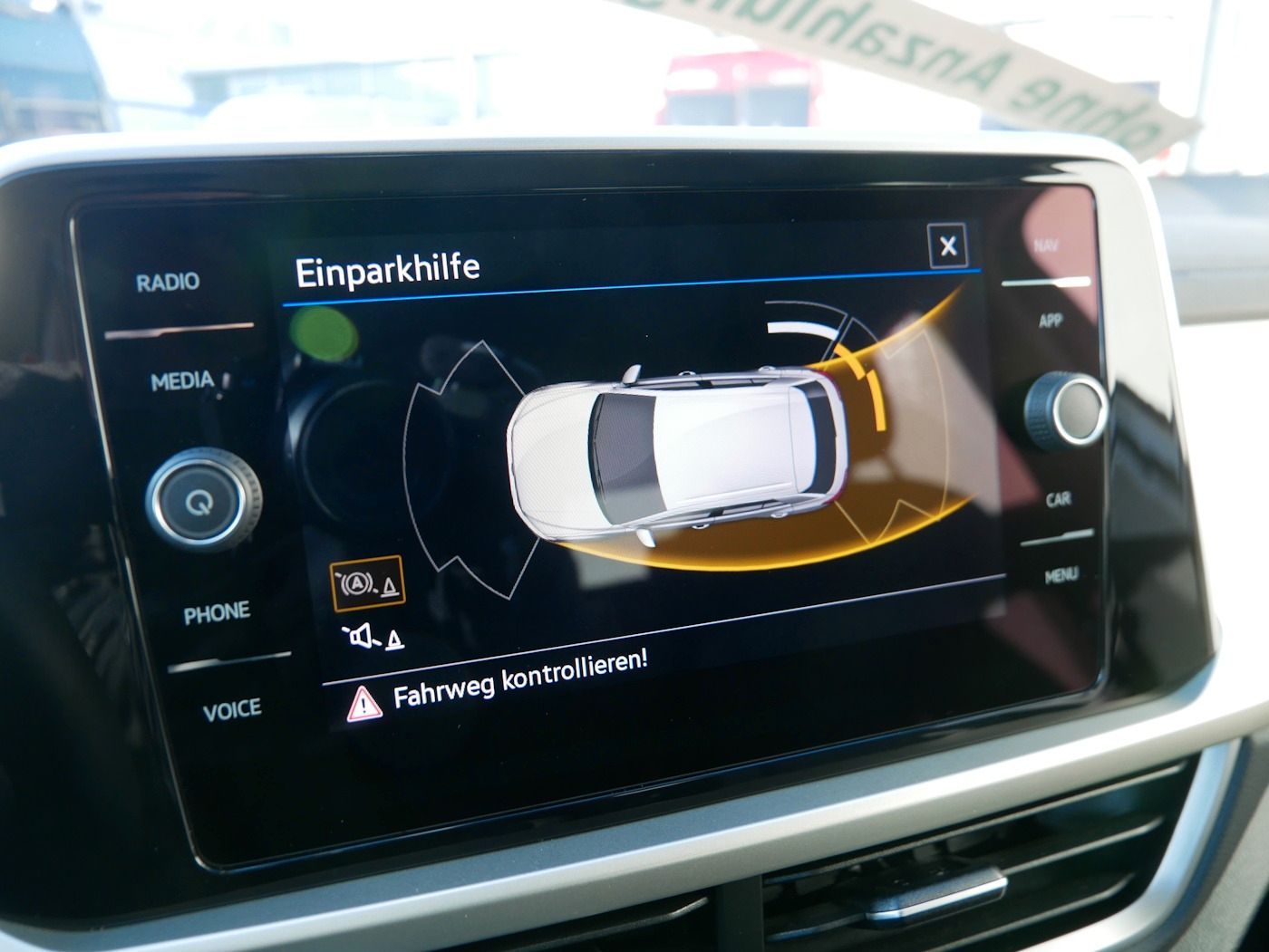 Fahrzeugabbildung Volkswagen T-Roc 1.0 TSI MOVE NEU38T AHK Standheiz ACC SHZ