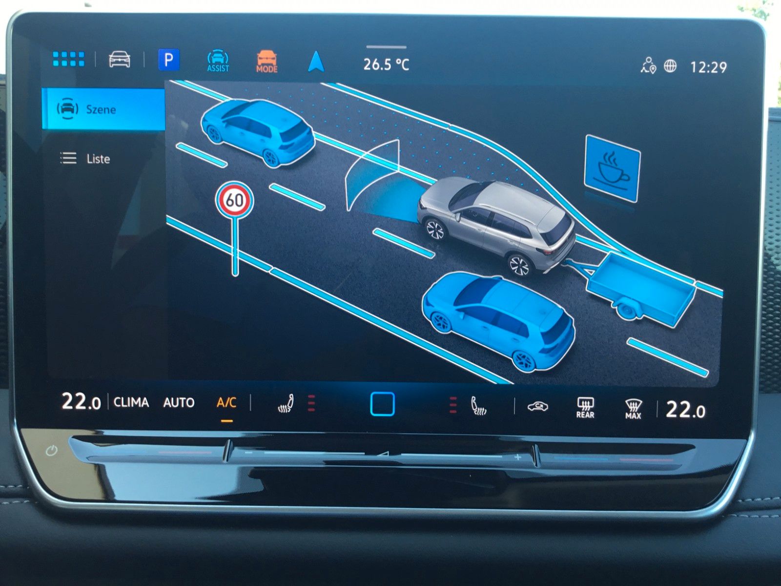 Fahrzeugabbildung Volkswagen Tiguan 1.5 eTSI DSG Life+AHK+LED+17"+Navi+Kamera