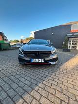 Mercedes-Benz CLA 250 Shooting Brake CLA 250 Sport 4MATIC ... - Mercedes-Benz CLA 250 Shooting Brake Gebrauchtwagen