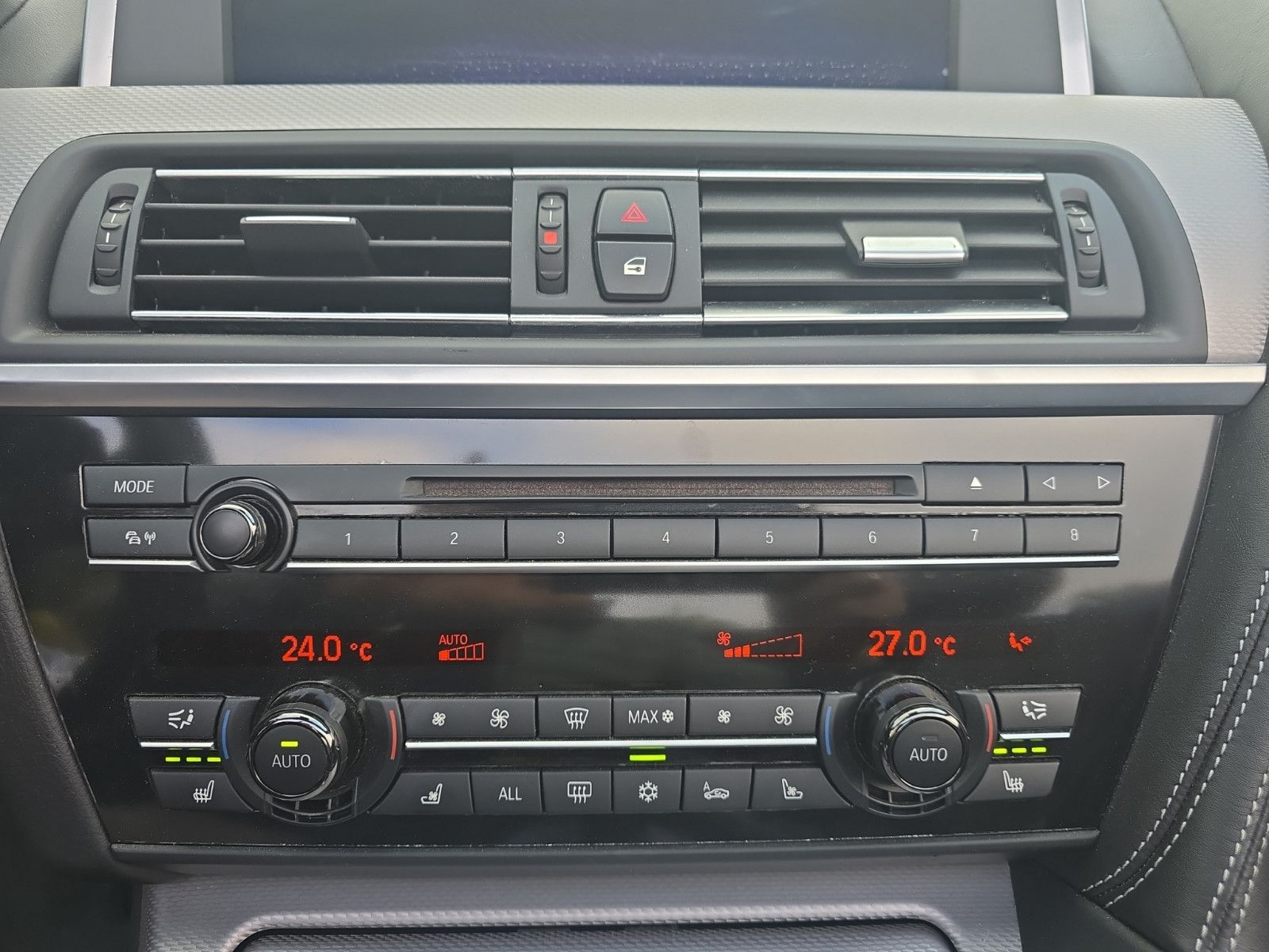 Fahrzeugabbildung BMW 650i Cabrio M-PAKETT,B&O,360,SOFT CLOSE,MASSAGE