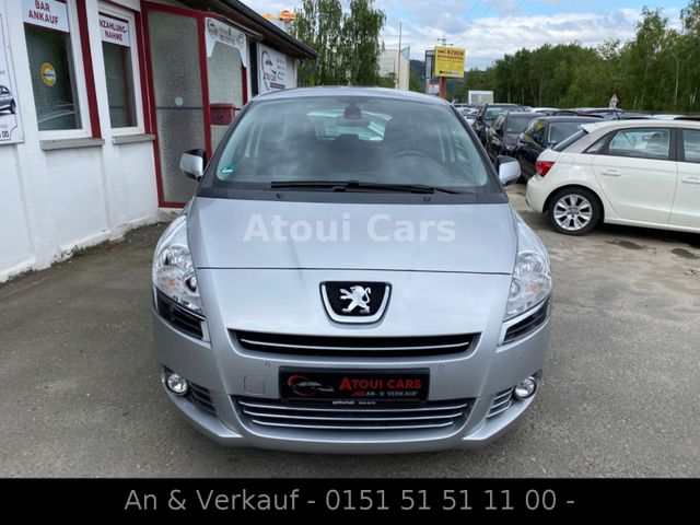 Peugeot 5008 Active Klima Einparkhilfe Navi 7 Sitze