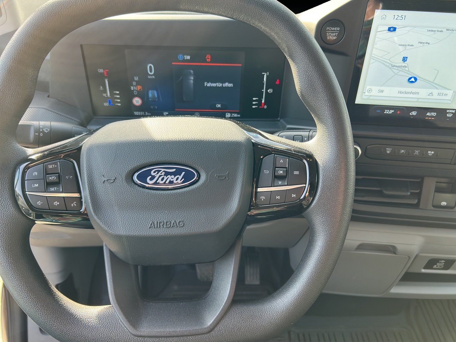 Fahrzeugabbildung Ford Transit Custom 2.0 EcoBlue L2 Trend AWD/PDC/AHK