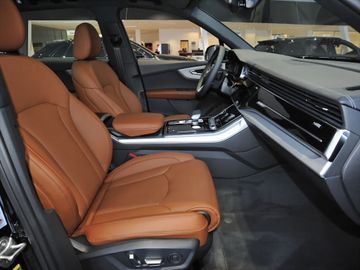 Audi Q7 - 9