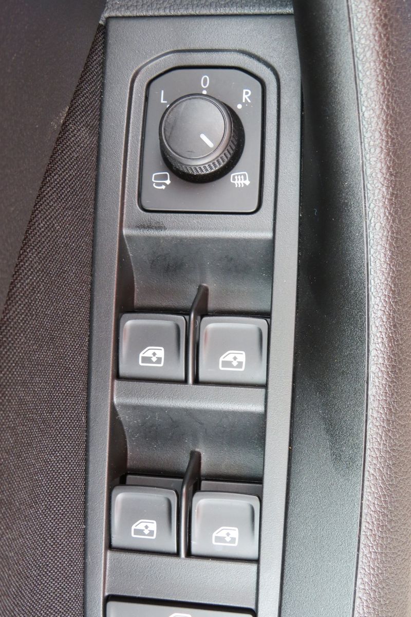 Fahrzeugabbildung SKODA Scala Ambition KAMERA APP NAVI ACC SITZH uvm. 1H