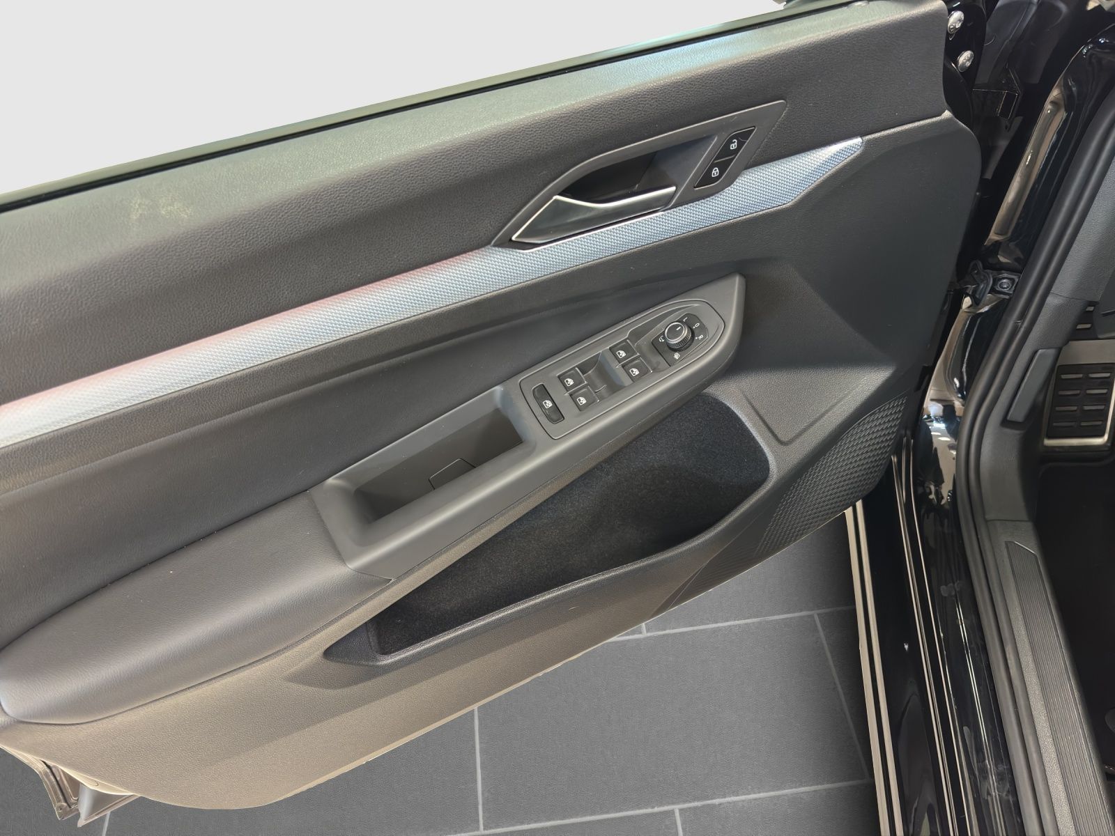 Volkswagen Golf - Bild 14