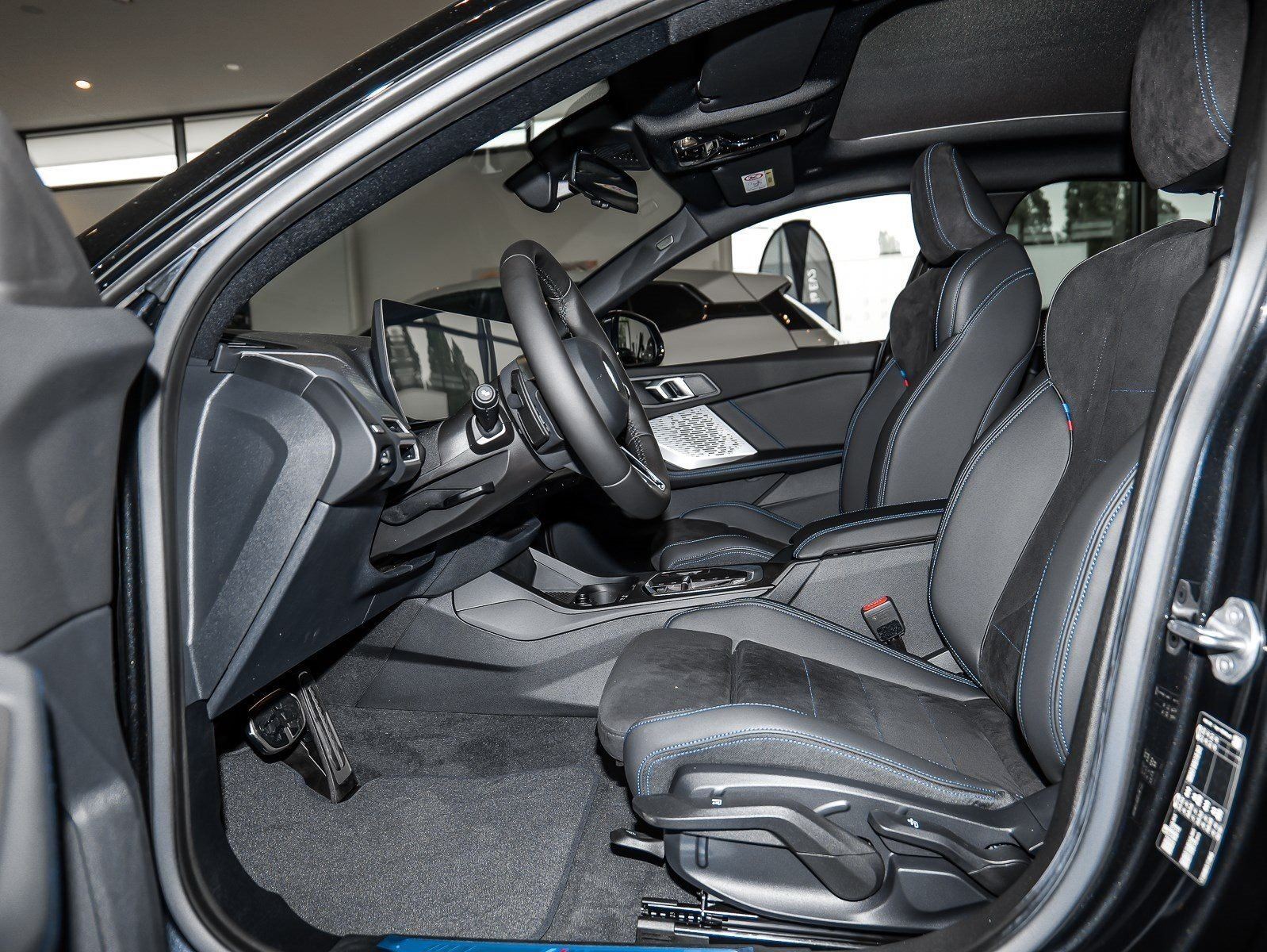BMW 216 Gran Coupé - Bild 7