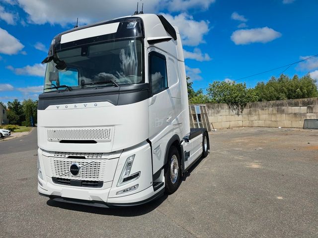 Volvo 460 neues Modell, full Option, 2 Kreis Hyd