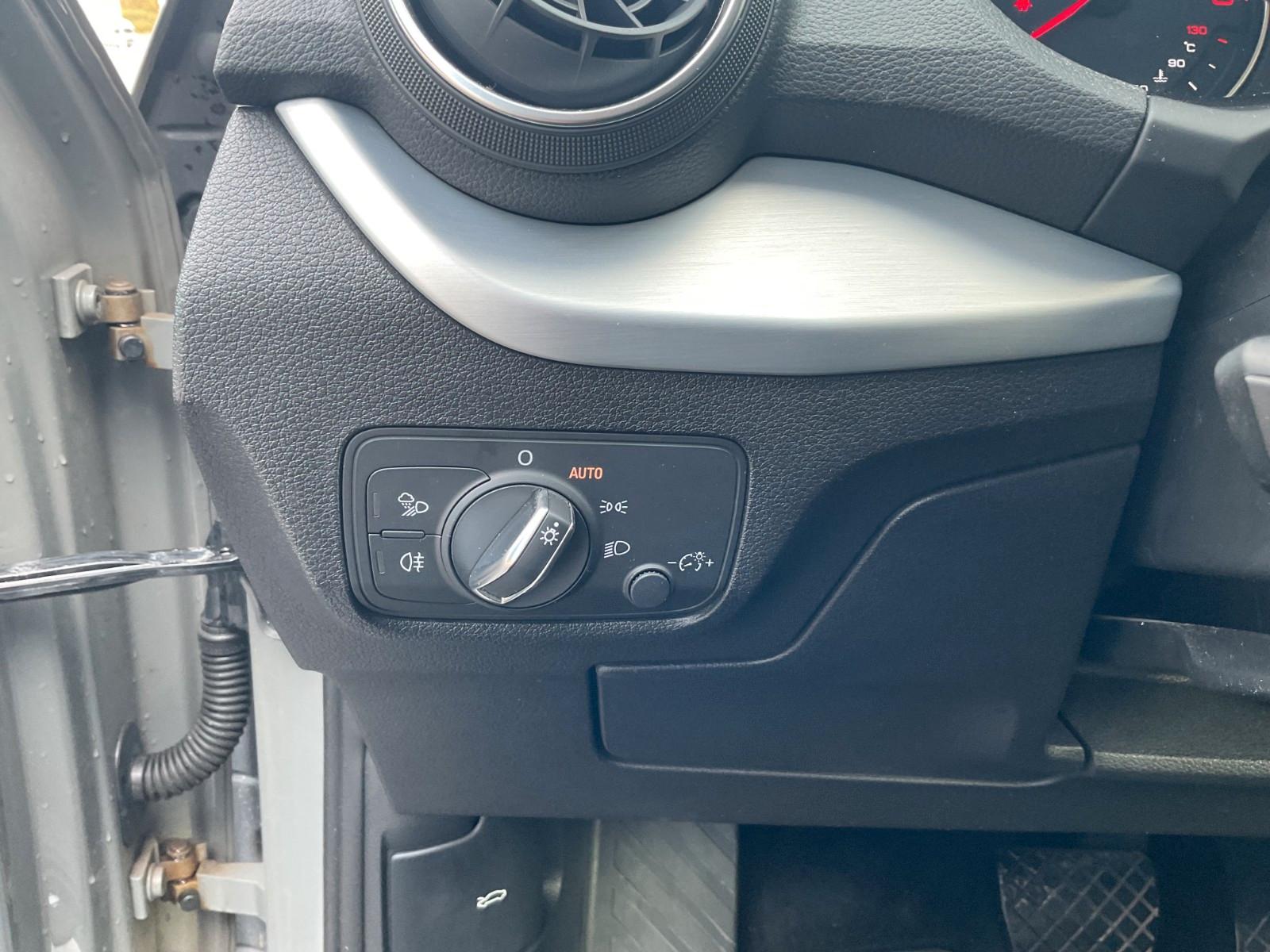 Audi Q2 35 TFSI S tronic S-Line LED Navi PDC SHZ, миниатюра 27