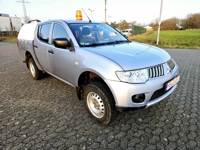 Mitsubishi L200 4x4 Doka Hardtop AHK Kamera Xenon HU12/26