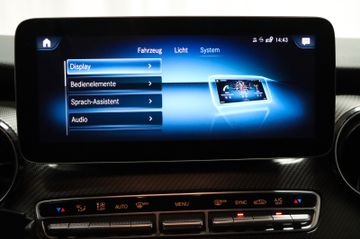 Mercedes-Benz V 300 Edition lang AMG Line Pano AHK Airmatic