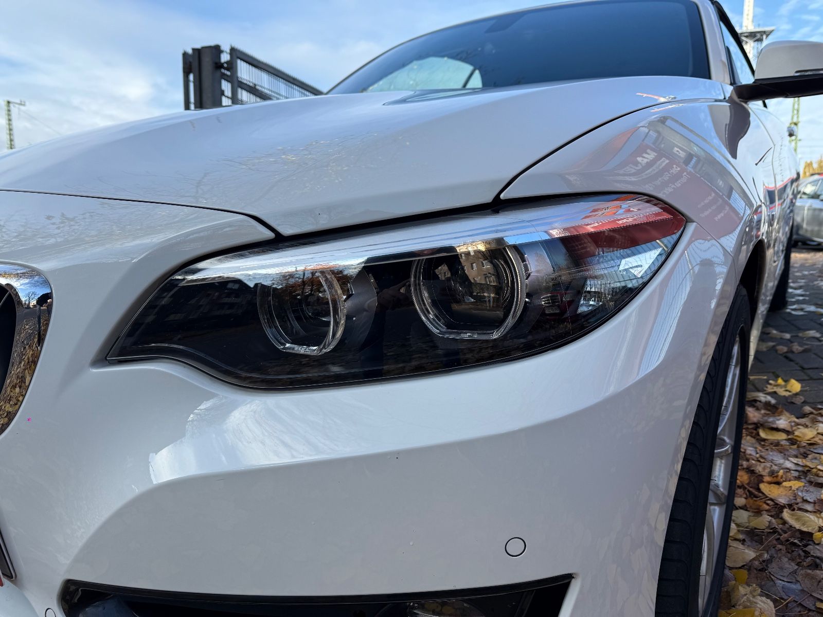 Fahrzeugabbildung BMW 218i Cabrio Advantage*LED*NAVI*ALU*PDC*SHZ