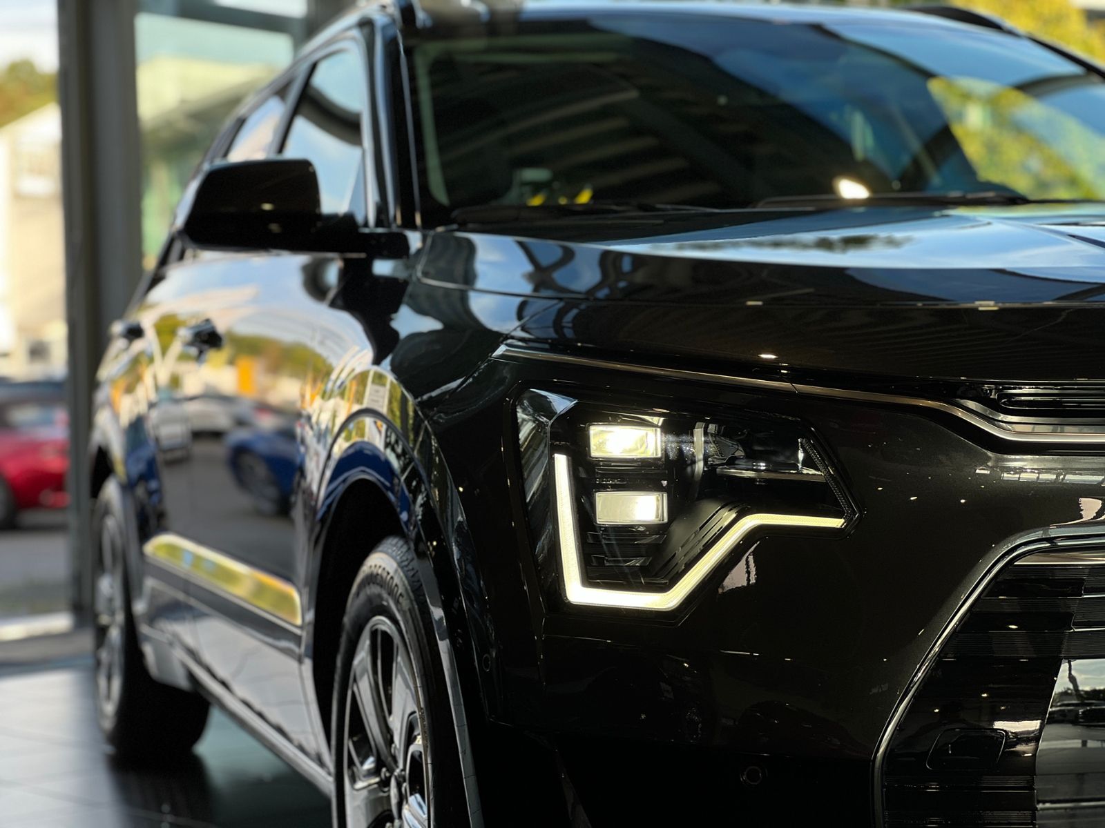Fahrzeugabbildung Kia Niro Spirit PHEV Relax-Pack Tech-Pack HUD H&K