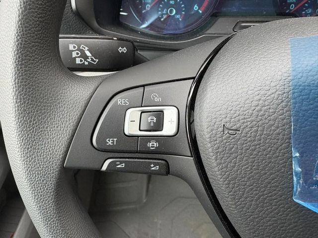 Crafter Kombi HD MR Automatik 8 Sitzer