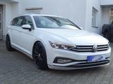 Volkswagen Passat Variant Elegance 4Motion AUTO LEDER Navi - Volkswagen Passat Variant: 4motion