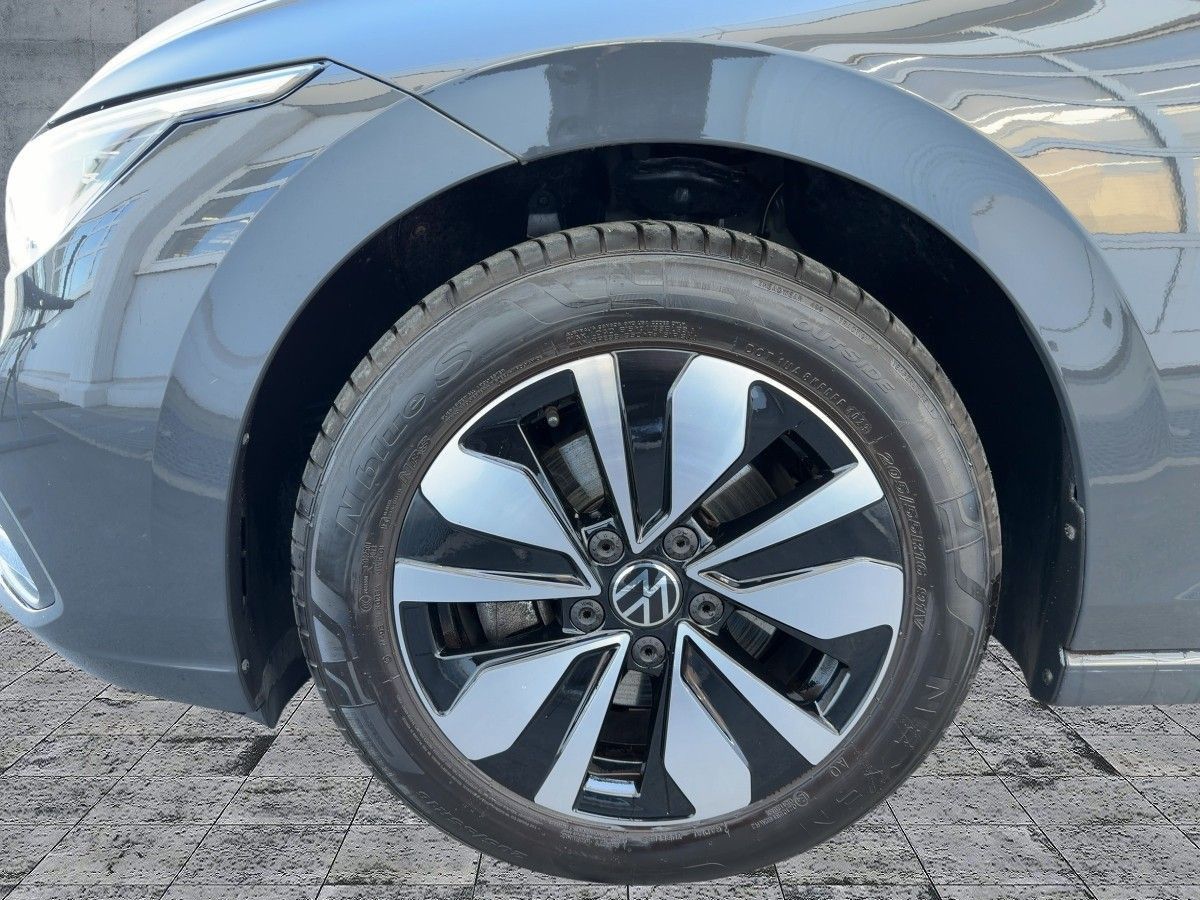 Volkswagen Golf - Bild 8