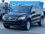 Volkswagen Tiguan Track & Field 4Motion*SHZ*NAVI* - Volkswagen Tiguan: Track Field