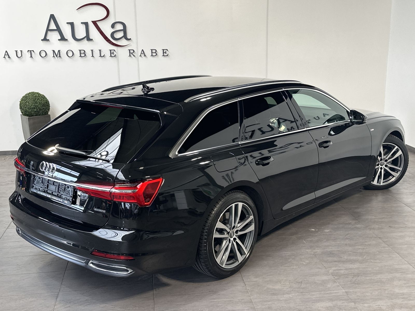 Fahrzeugabbildung Audi A6 Avant 45 TDI Qu S-Line NAV+LED+KAMERA+19ZO+PP