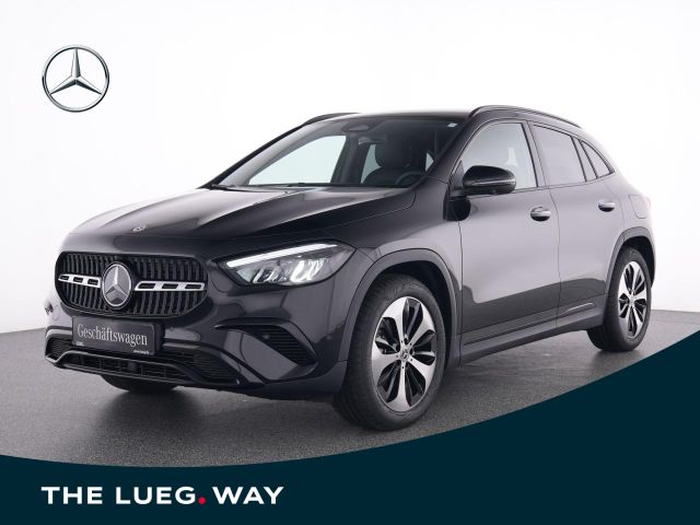 Mercedes-Benz GLA 180 PROGRESSIVE+NIGHT+19''+AHK+360°+KEYLESS+