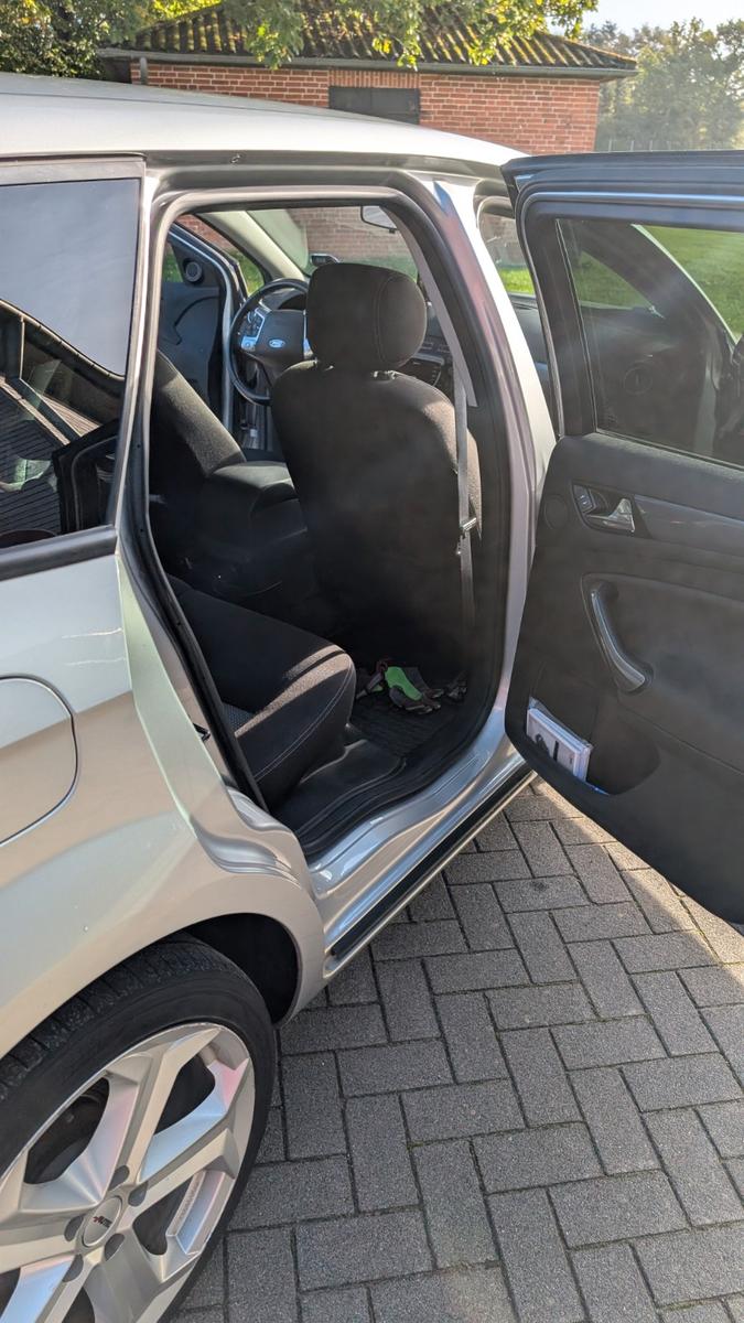 Ford Mondeo 2011 — photo 5