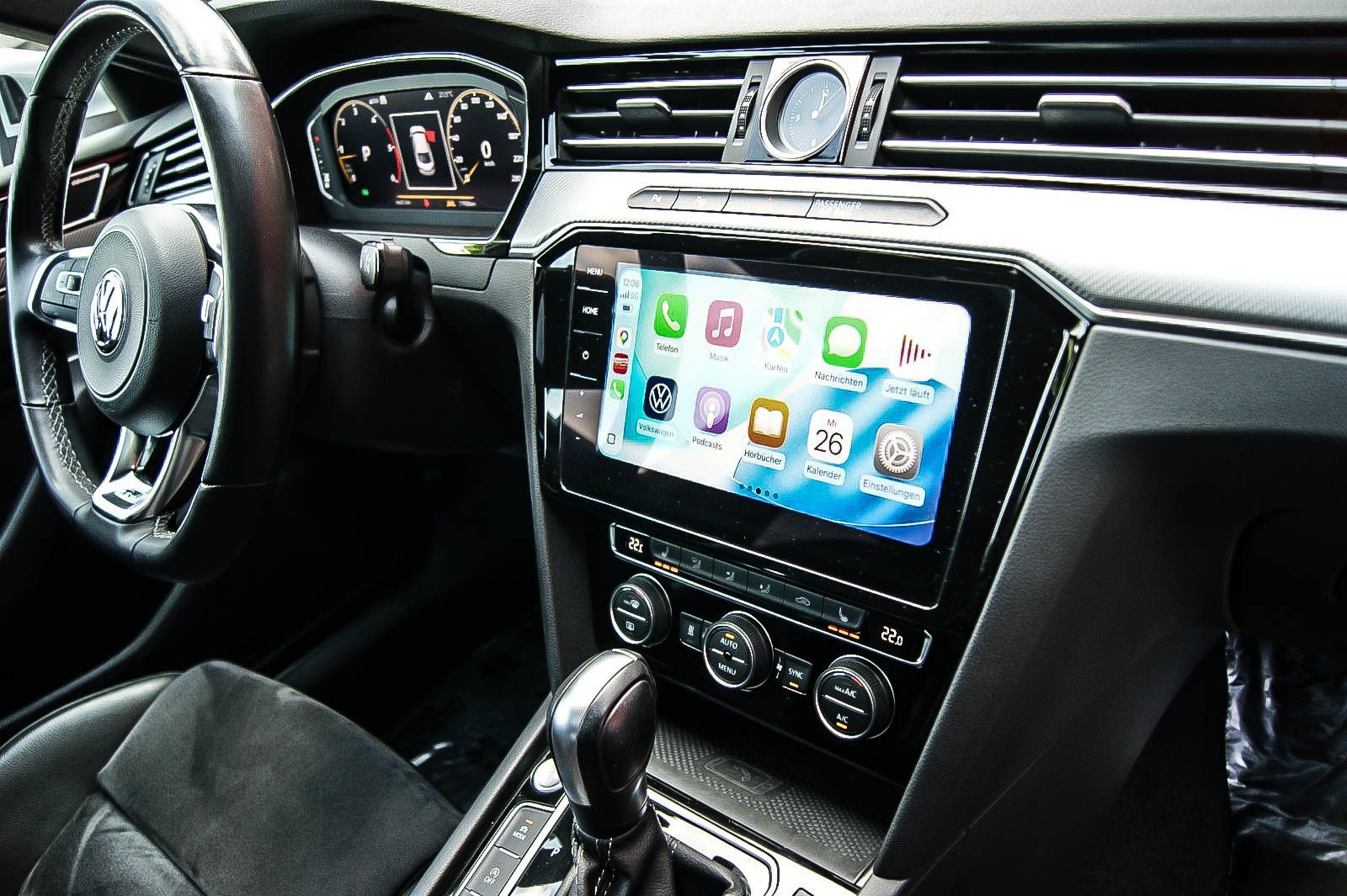 Fahrzeugabbildung Volkswagen Arteon R-Line 4Motion HEADUP PANORAMA STANDHEIZG