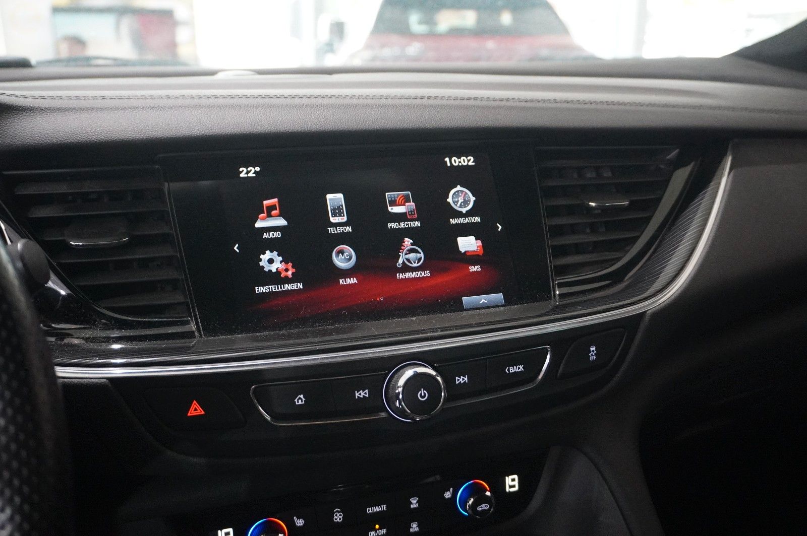 Fahrzeugabbildung Opel Insignia B ST 2.0T INNOV. 4X4 NAVI/OPC/KAMERA