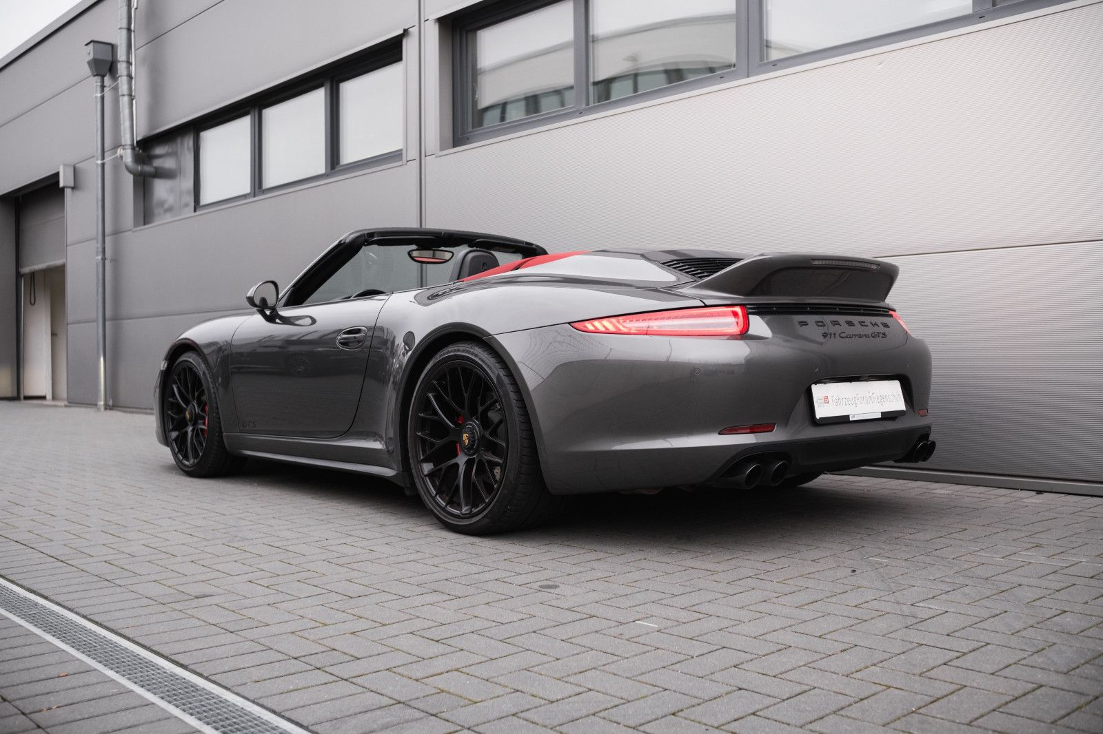 Fahrzeugabbildung Porsche 911/991.1 GTS Cabrio-el. 18Wegesitz-DAB-BOSE