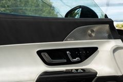 Mercedes-Benz SL 63 AMG – 15 / 30