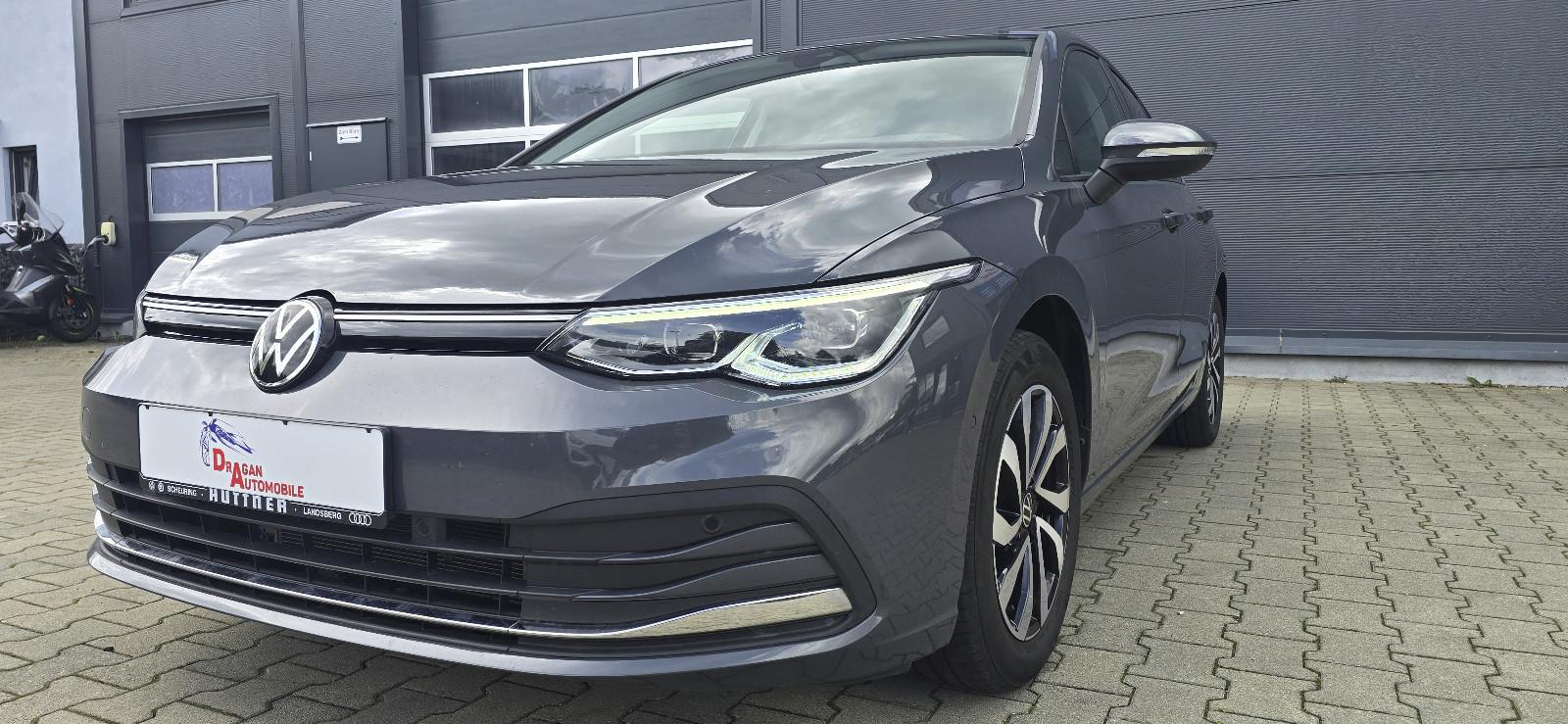 Volkswagen Golf VIII Lim. Active TGI * NAVI*AUTOMATIK*KAMER