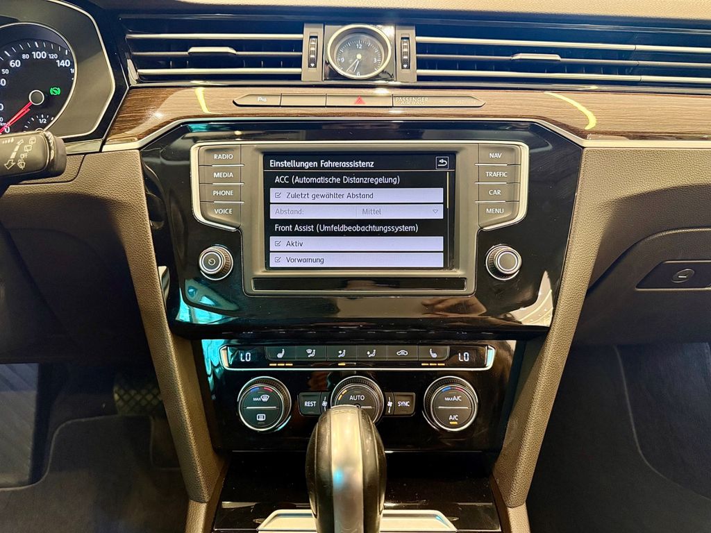 VW Passat Variant - Bild 10