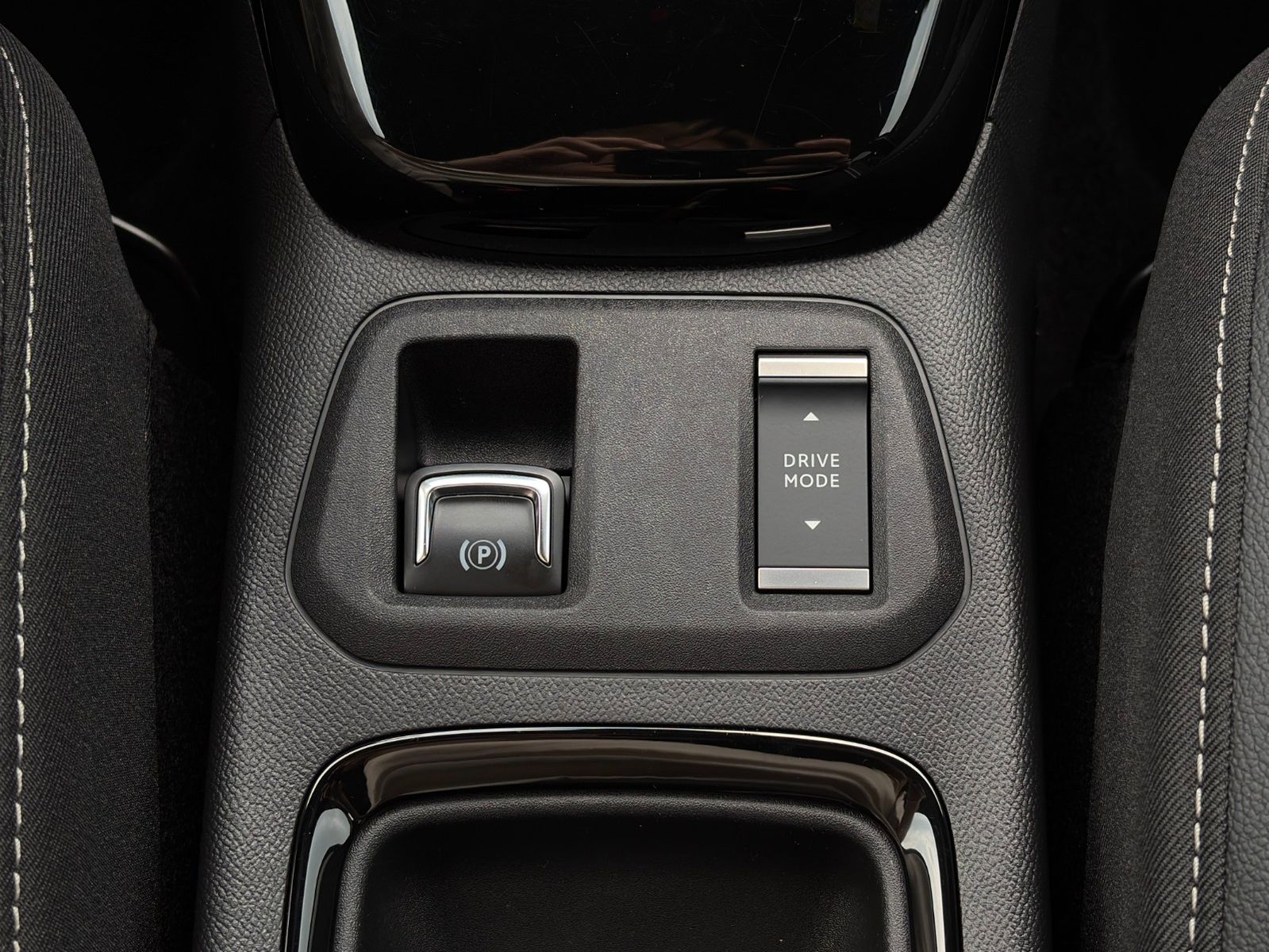 Fahrzeugabbildung Opel Corsa F GS 1.2 Turbo ACC LHZ LED Navi CarPlay